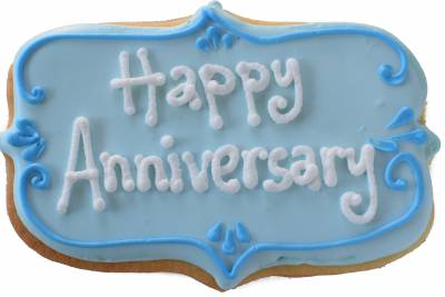 Select Happy Anniversary Sugar Cookie