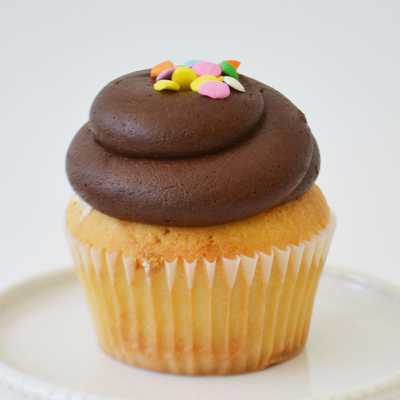 Click for more information on this Cupcake